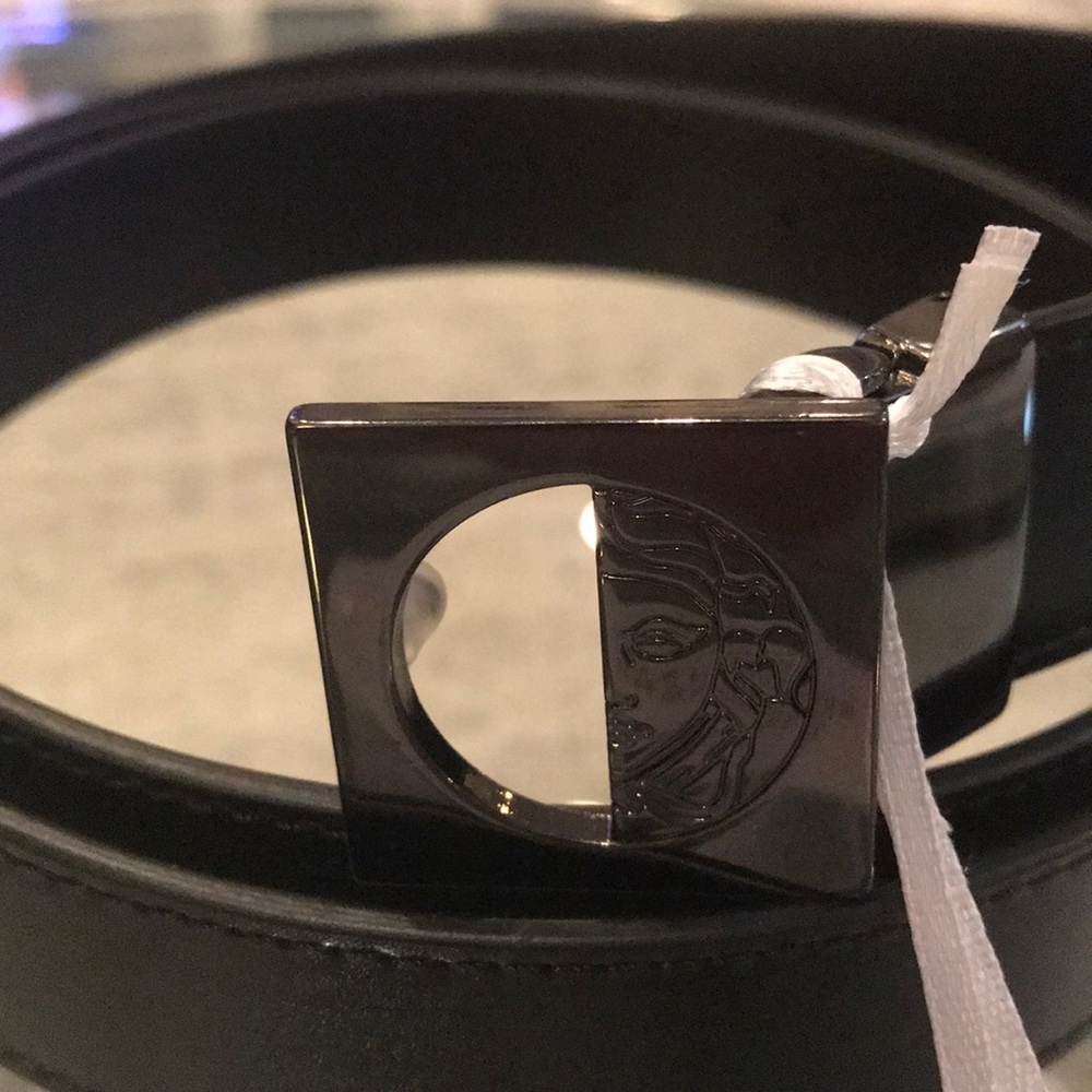 100% Authentic Brand New With Tags Versace Belt - Picture 2 of 5